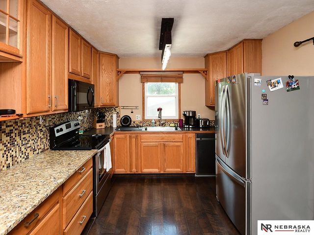 601 Teakwood Drive, Lincoln, NE 68510