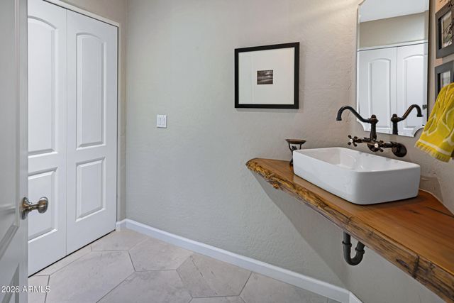 4225 N 21ST Street 5, Phoenix, AZ 85016