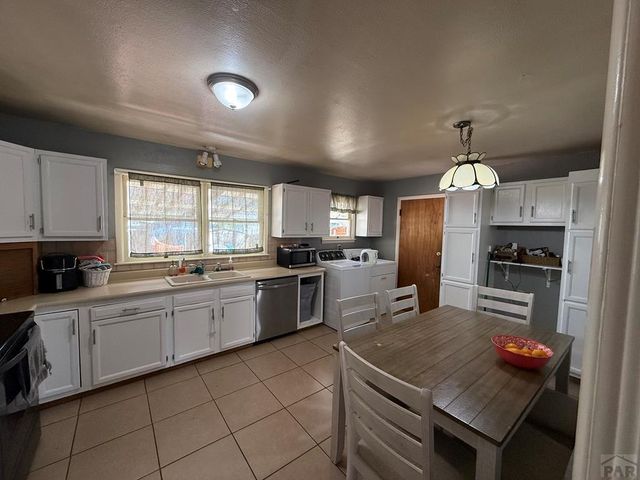 1205 Mass St, Pueblo, CO 81001