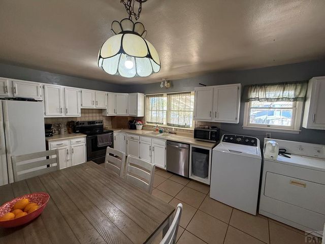 1205 Mass St, Pueblo, CO 81001