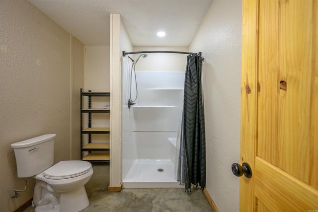 1200 Skyview Lane, Batesville, AR 72501