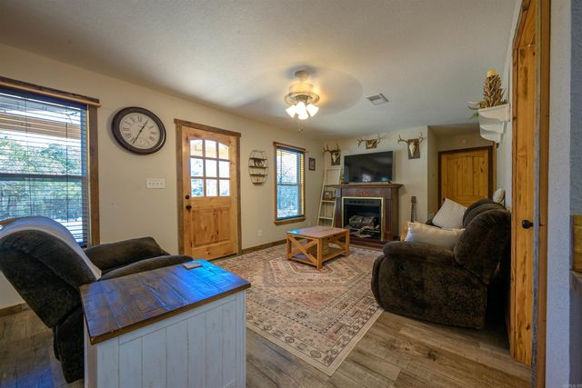 1200 Skyview Lane, Batesville, AR 72501