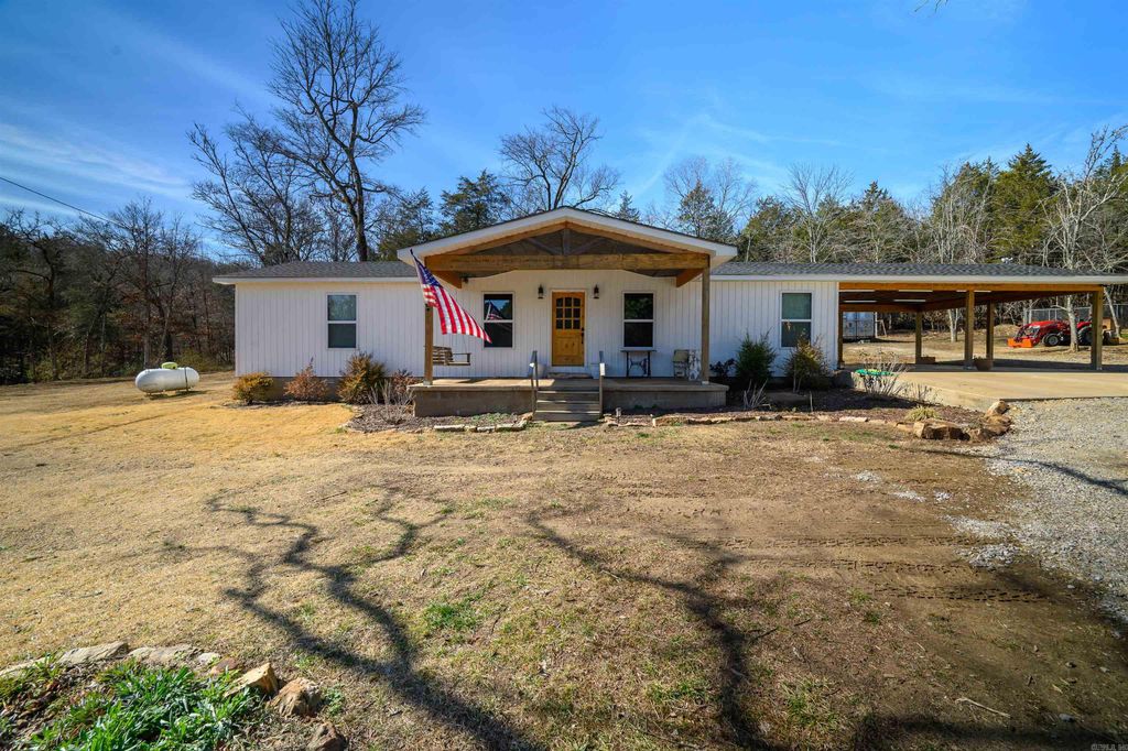 1200 Skyview Lane, Batesville, AR 72501