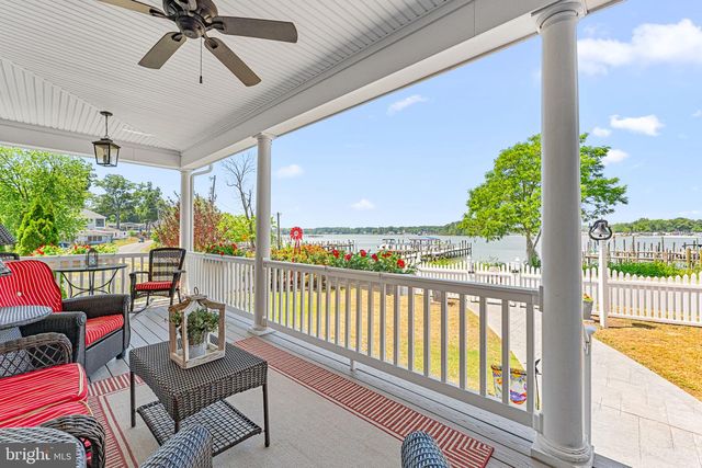 1010 MONROE BAY AVE, Colonial Beach, VA 22443
