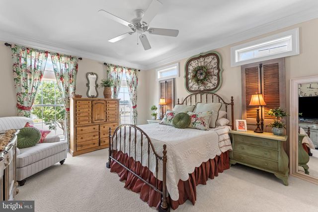 1010 MONROE BAY AVE, Colonial Beach, VA 22443