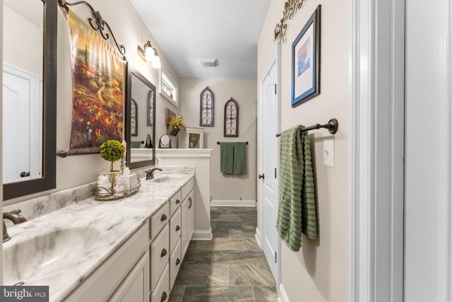 1010 MONROE BAY AVE, Colonial Beach, VA 22443