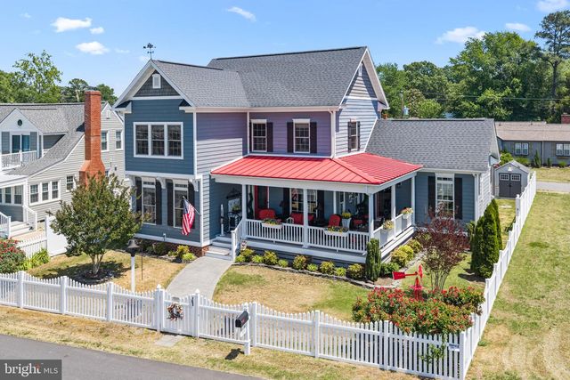 1010 MONROE BAY AVE, Colonial Beach, VA 22443