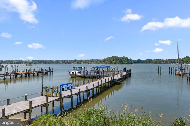 1010 MONROE BAY AVE, Colonial Beach, VA 22443