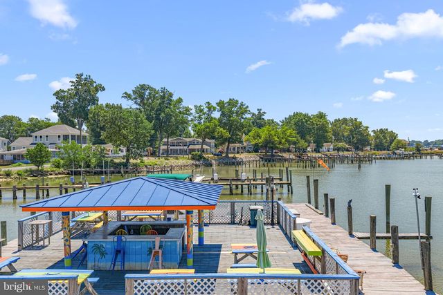 1010 MONROE BAY AVE, Colonial Beach, VA 22443