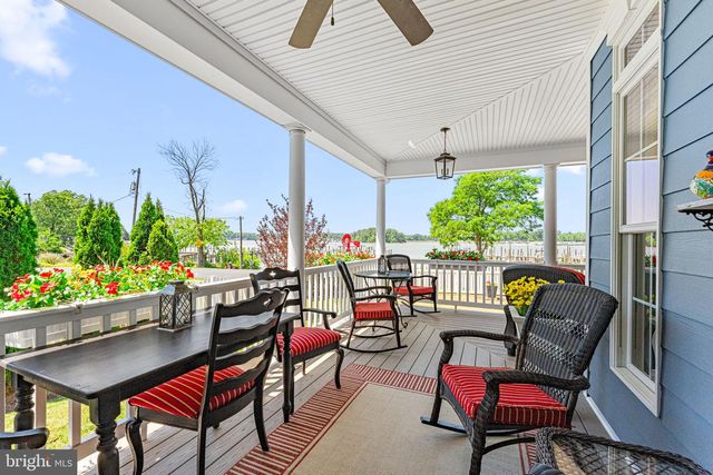 1010 MONROE BAY AVE, Colonial Beach, VA 22443