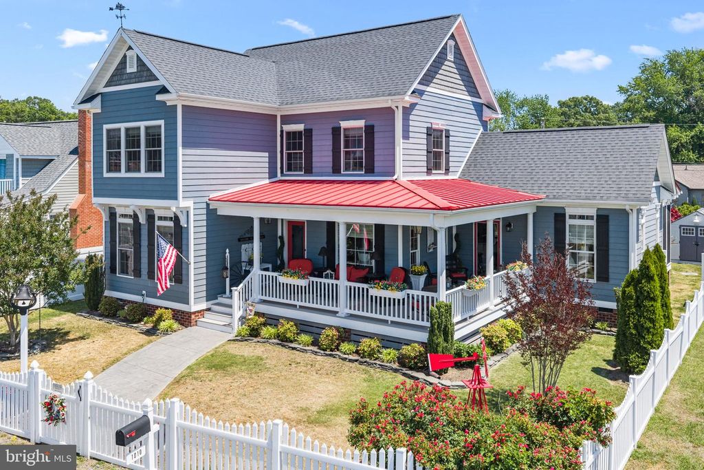 1010 MONROE BAY AVE, Colonial Beach, VA 22443