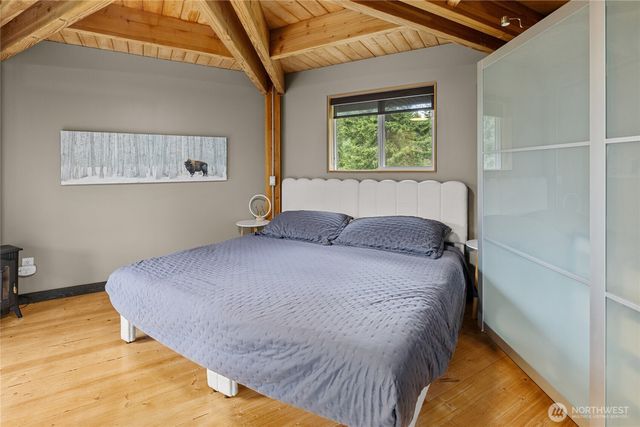 861 Via Kachess Rd, Easton, WA 98925
