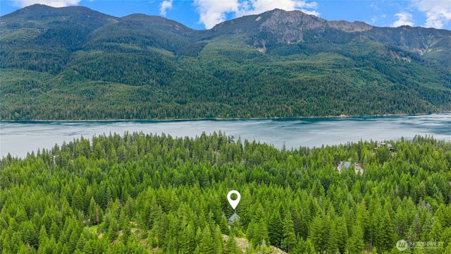 861 Via Kachess Rd, Easton, WA 98925