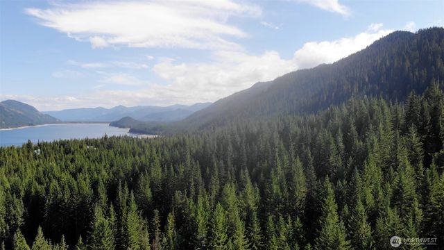 861 Via Kachess Rd, Easton, WA 98925