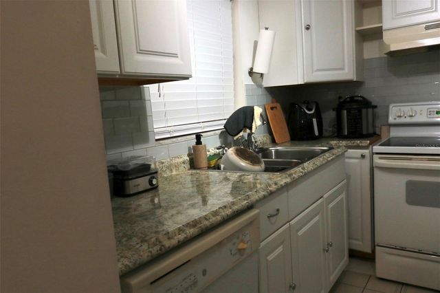 3125 36TH STREET N 103, St Petersburg, FL 33713