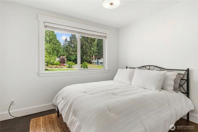 8105 Spur Court NW, Bremerton, WA 98311