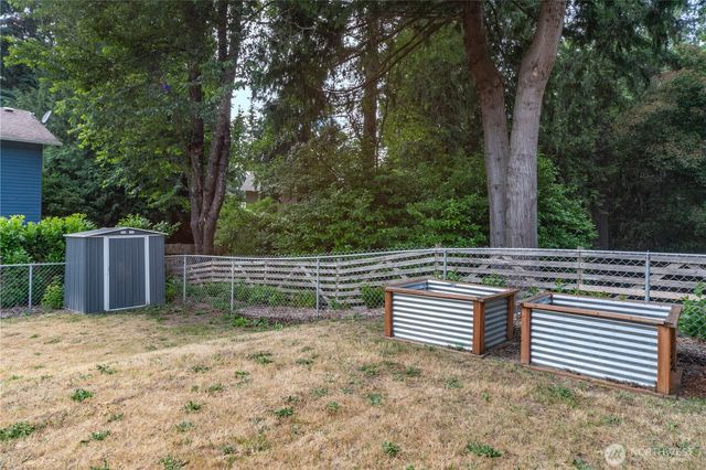 8105 Spur Court NW, Bremerton, WA 98311