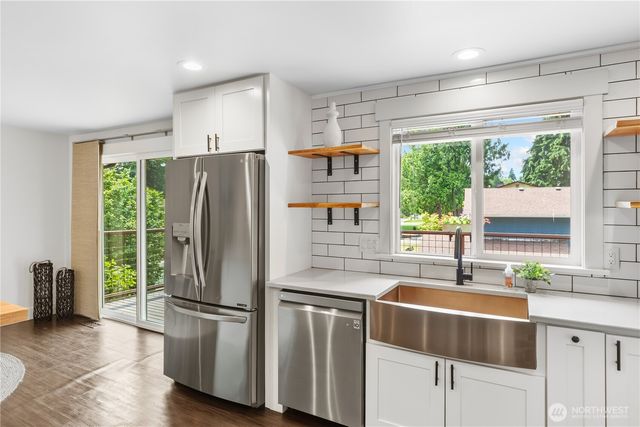 8105 Spur Court NW, Bremerton, WA 98311