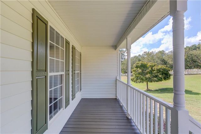 8431 Norris Lake Way, Snellville, GA 30039