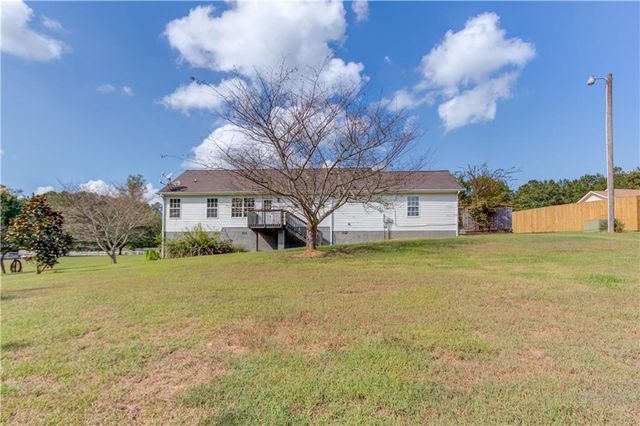 8431 Norris Lake Way, Snellville, GA 30039