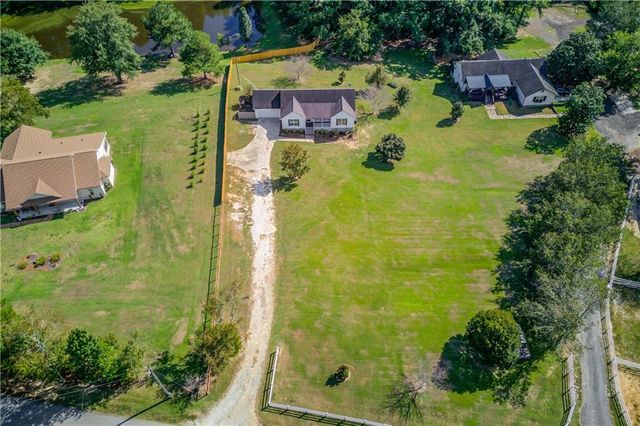 8431 Norris Lake Way, Snellville, GA 30039