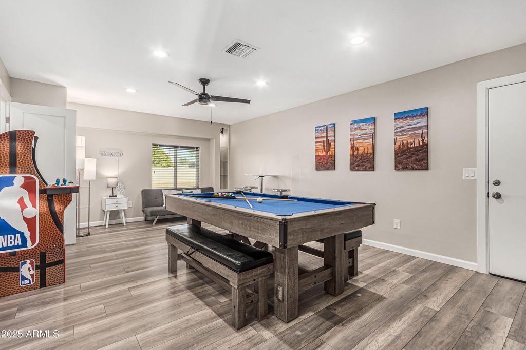 Image 16 of property listing at 3438 N 30TH Street, Phoenix, AZ 85016