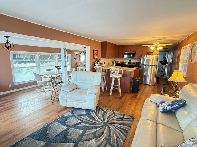 663 MOUNT KEY AVENUE NE 622, St Petersburg, FL 33702