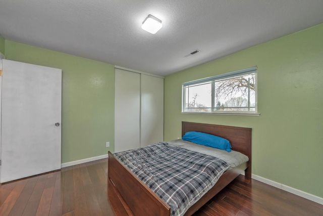 2367 Ponderosa Rd, Rescue, CA 95672