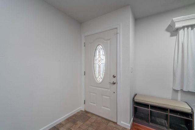 2367 Ponderosa Rd, Rescue, CA 95672