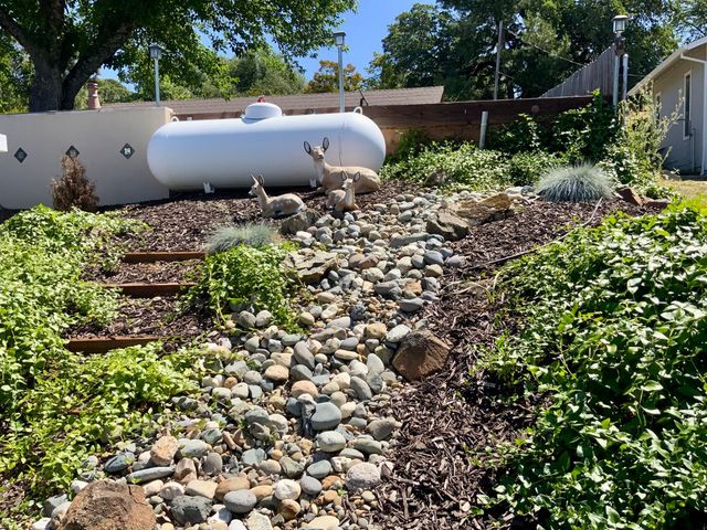 2367 Ponderosa Rd, Rescue, CA 95672