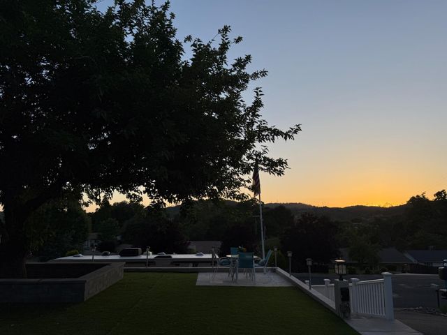 2367 Ponderosa Rd, Rescue, CA 95672