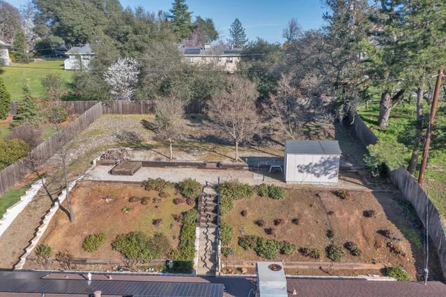 2367 Ponderosa Rd, Rescue, CA 95672