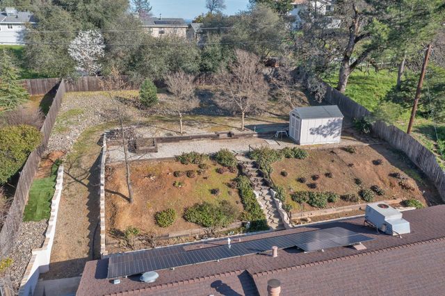 2367 Ponderosa Rd, Rescue, CA 95672