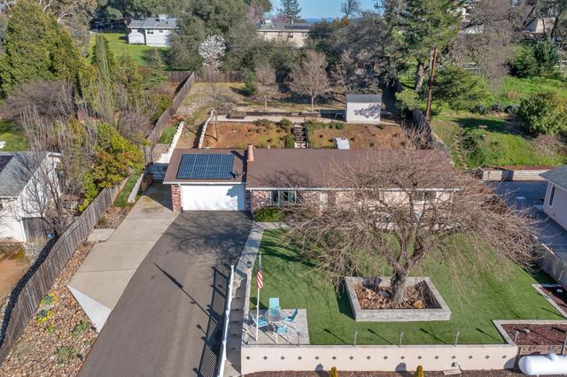 2367 Ponderosa Rd, Rescue, CA 95672