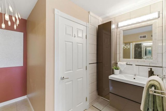 651 Port Drive 208, San Mateo, CA 94404