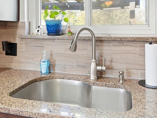15803 E Tufts Ave, Aurora, CO 80015