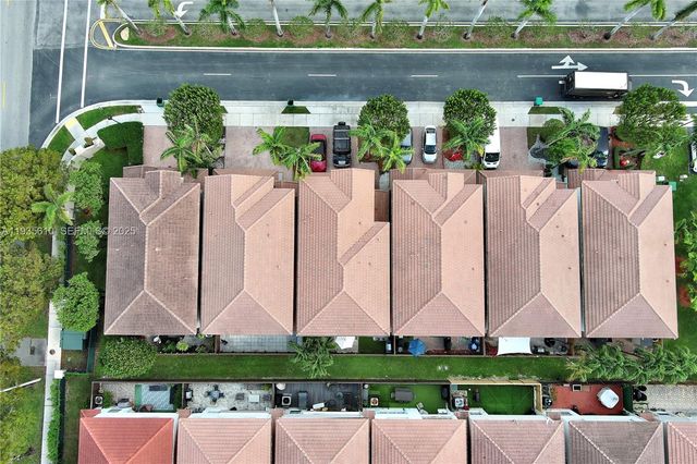 8562 NW 108th Ave 8562, Doral, FL 33178