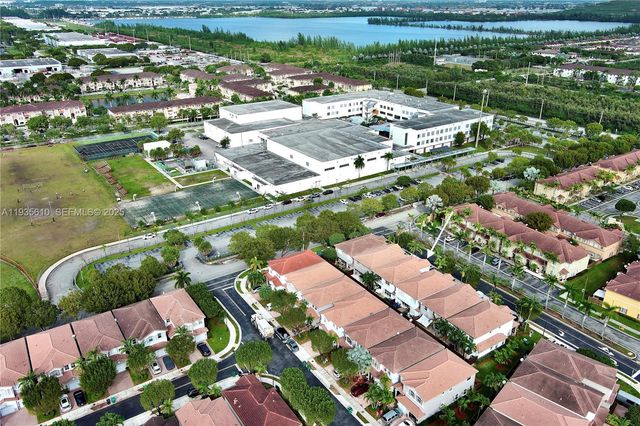 8562 NW 108th Ave 8562, Doral, FL 33178