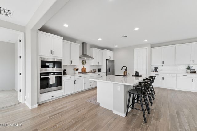 1135 W TREASURE Trail, Apache Junction, AZ 85120