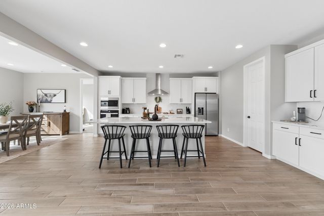 1135 W TREASURE Trail, Apache Junction, AZ 85120