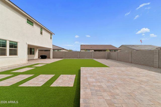 1135 W TREASURE Trail, Apache Junction, AZ 85120