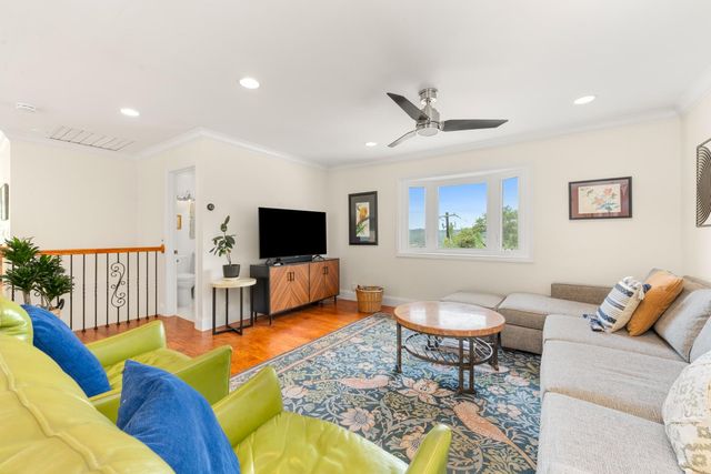 638 Oakhaven Rd, Auburn, CA 95603