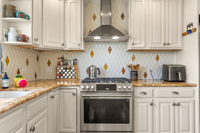 638 Oakhaven Rd, Auburn, CA 95603