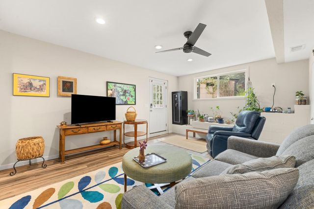 638 Oakhaven Rd, Auburn, CA 95603