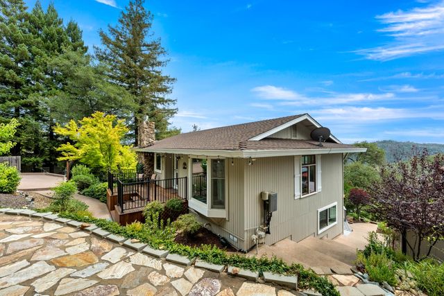 638 Oakhaven Rd, Auburn, CA 95603