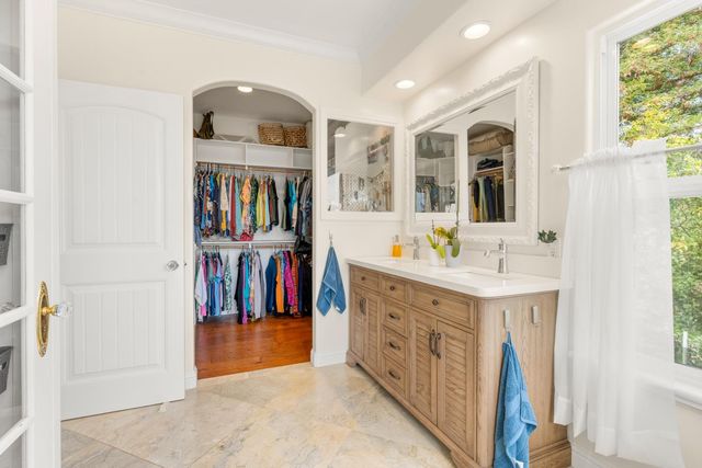 638 Oakhaven Rd, Auburn, CA 95603