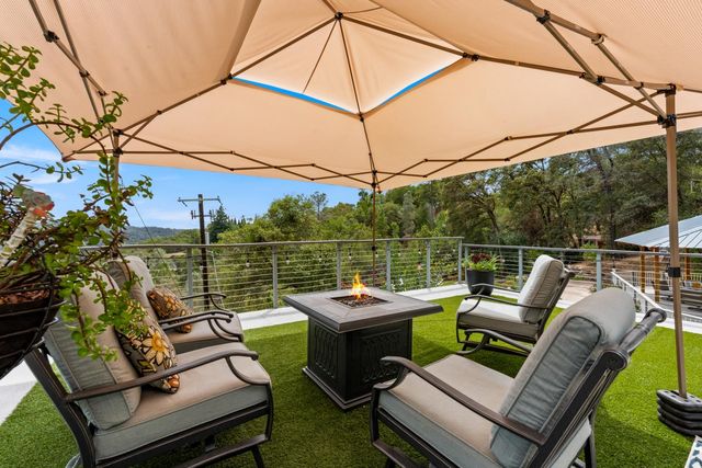 638 Oakhaven Rd, Auburn, CA 95603
