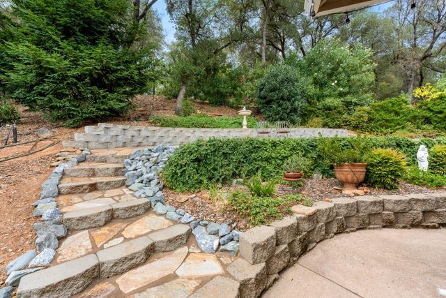 638 Oakhaven Rd, Auburn, CA 95603