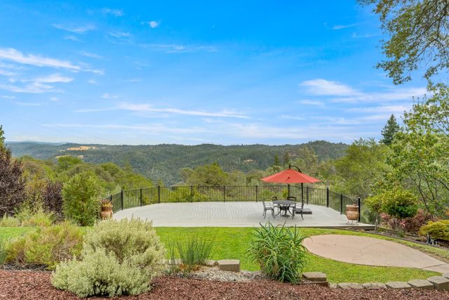 638 Oakhaven Rd, Auburn, CA 95603