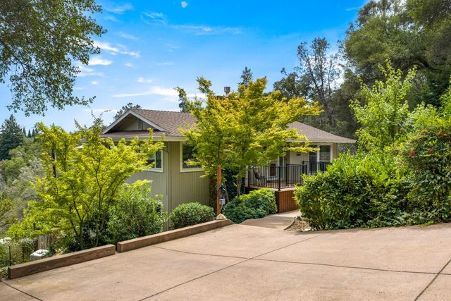 638 Oakhaven Rd, Auburn, CA 95603